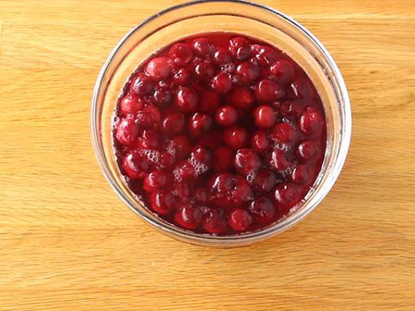 Resep Black Forest dijelaskan secara rinci - Persiapan langkah 4