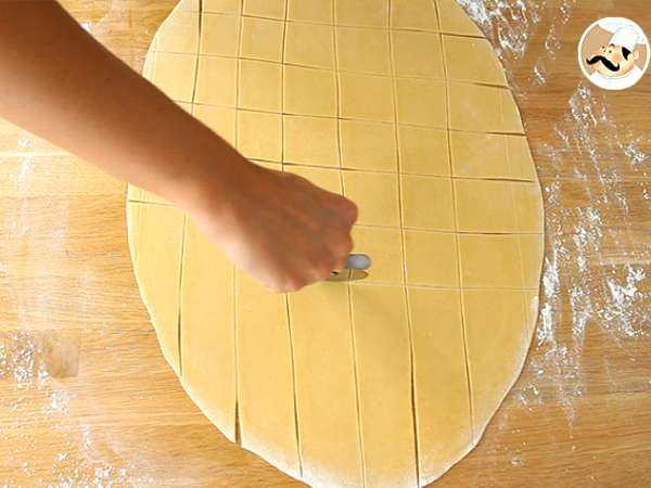 Bagaimana cara membuat pasta buatan sendiri yang segar? - Persiapan langkah 4