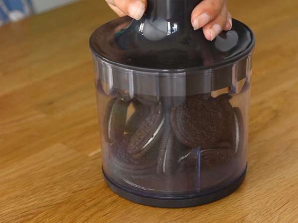 Brownies kuburan untuk Halloween - Persiapan langkah 6