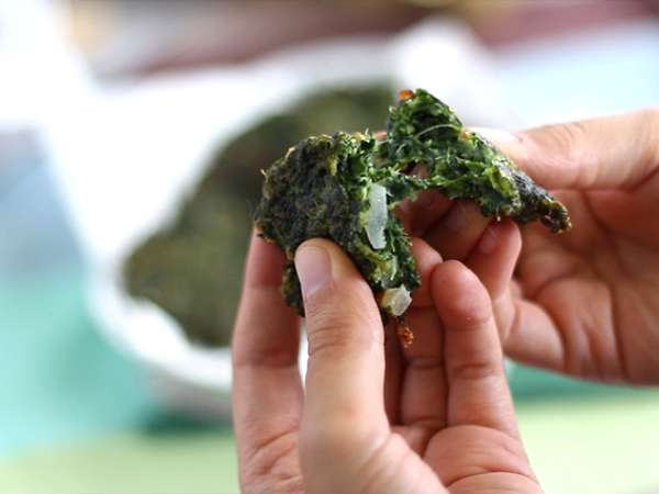 Gorengan bayam yang mudah - Persiapan langkah 4