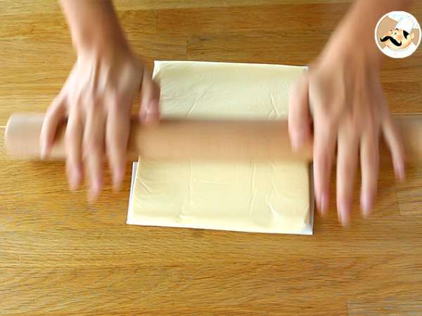 Puff pastry dijelaskan langkah demi langkah - Persiapan langkah 2