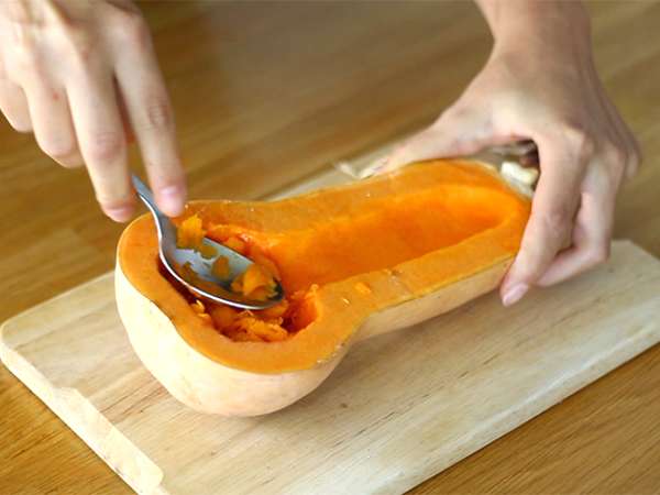 Courgiflette - Gaya tartiflette labu butternut - Persiapan langkah 1