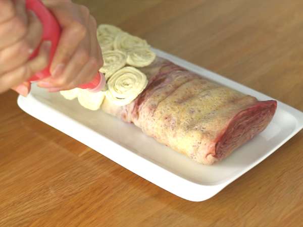 Log crêpe raspberry cokelat putih - Persiapan langkah 9