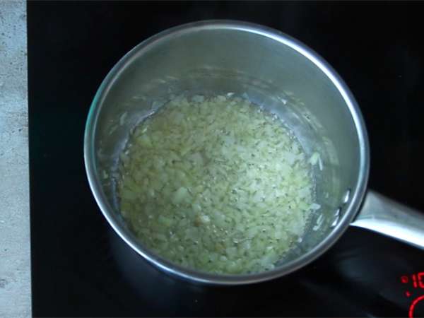 Dada bebek dengan saus truffle - Persiapan langkah 1