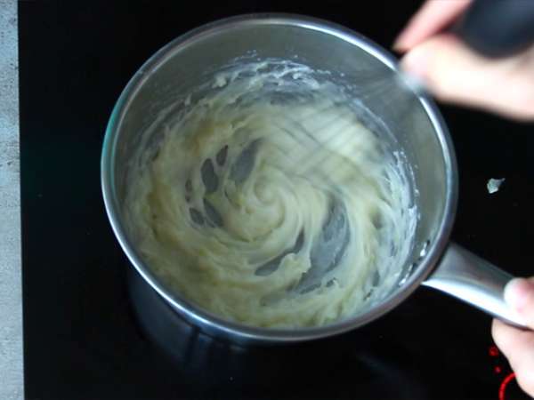 Dada bebek dengan saus truffle - Persiapan langkah 2