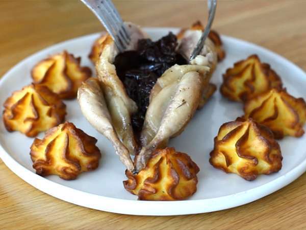 Burung puyuh dengan plum - Persiapan langkah 4