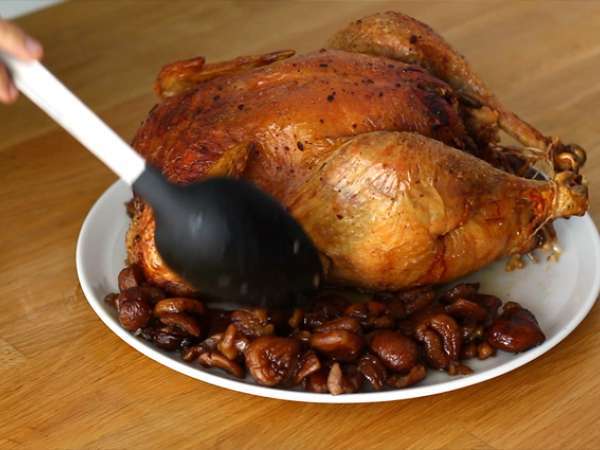 Capon tradisional dengan kastanye - Persiapan langkah 6
