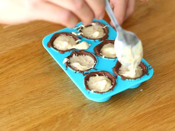 Cokelat buatan sendiri Kinder Schoko-Bons - Persiapan langkah 3