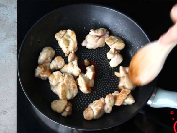 Roti manis daging sapi muda dengan morels - Persiapan langkah 2