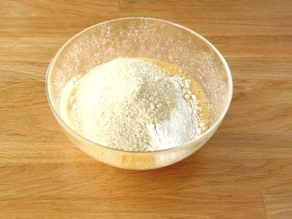 Kue rhubarb terbalik - Persiapan langkah 5