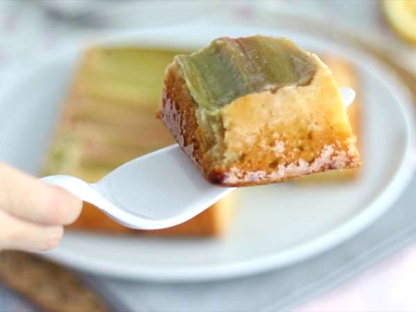 Kue rhubarb terbalik - Persiapan langkah 9