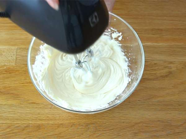 Kue keju Jepang (ringan dan lapang) - Persiapan langkah 1