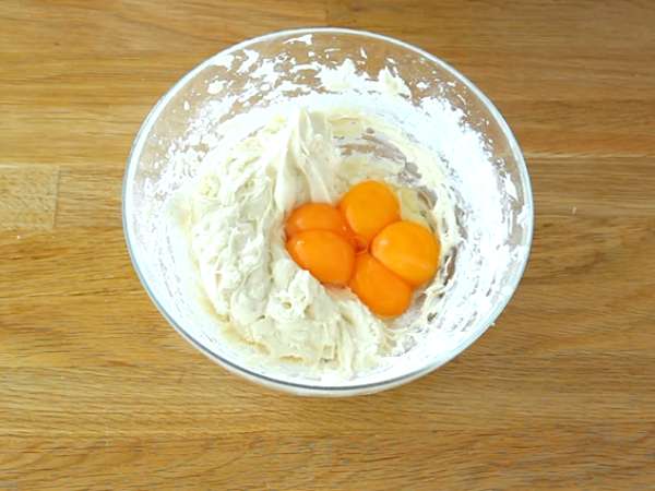 Kue keju Jepang (ringan dan lapang) - Persiapan langkah 2