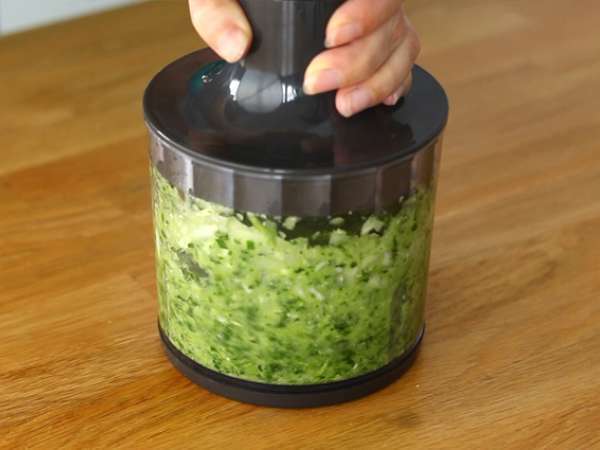 Tajine kefta (bakso cincang dengan bumbu dan rempah-rempah) - Persiapan langkah 3