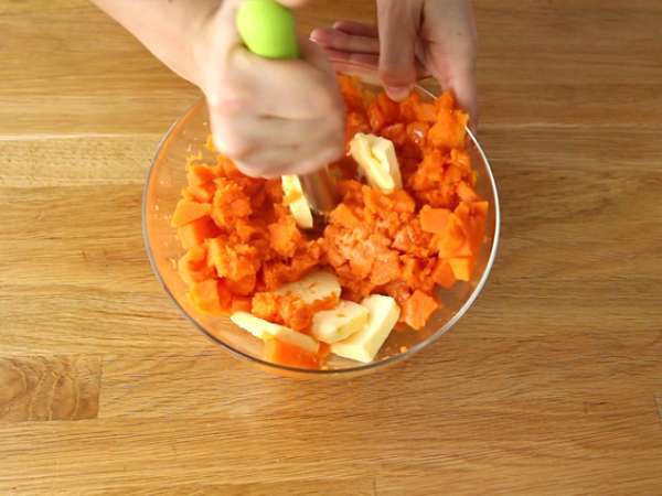 Kue fondant ubi jalar dan kelapa - Persiapan langkah 2