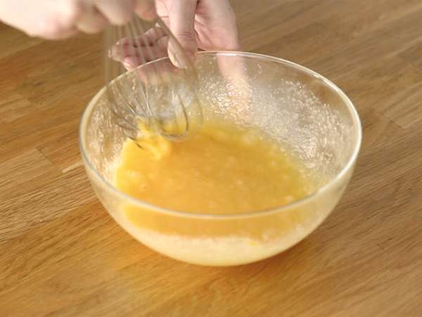 Kue aprikot yang cepat dan mudah - Persiapan langkah 3