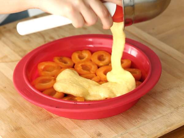 Kue aprikot yang cepat dan mudah - Persiapan langkah 5