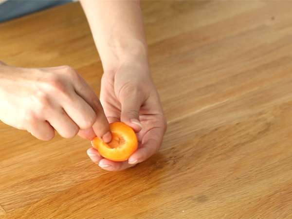 Aprikot dan gratin kelapa - Persiapan langkah 1