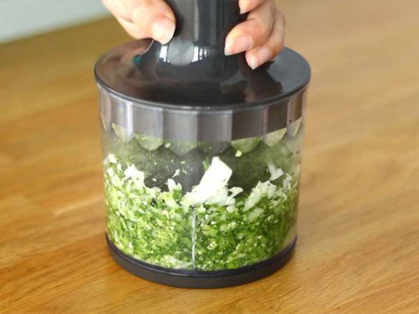 Tomat isi yang cepat dan mudah - Persiapan langkah 2