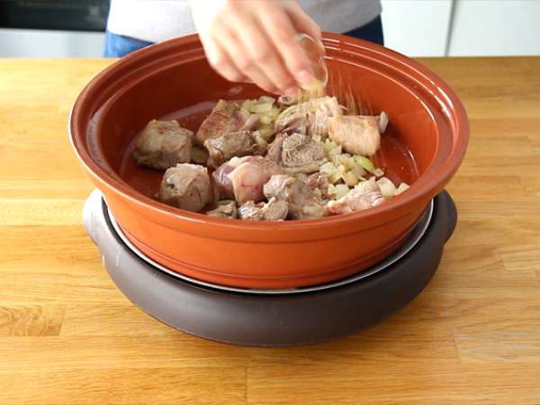 Tajine domba dengan plum (langkah-langkah dan video) - Persiapan langkah 2