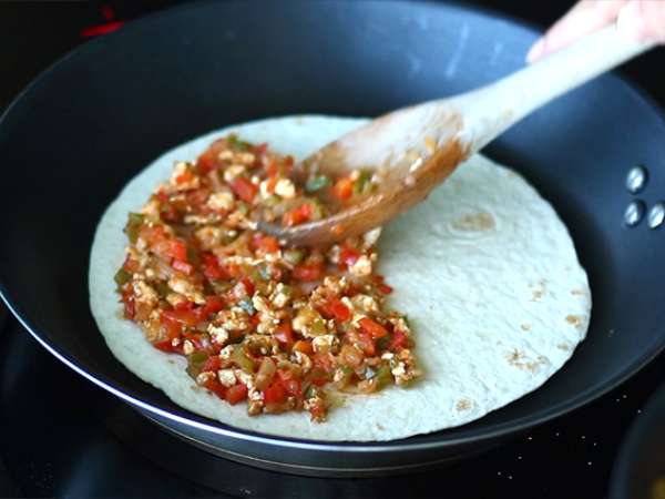 Quesadilla ayam dan alpukat - Persiapan langkah 4