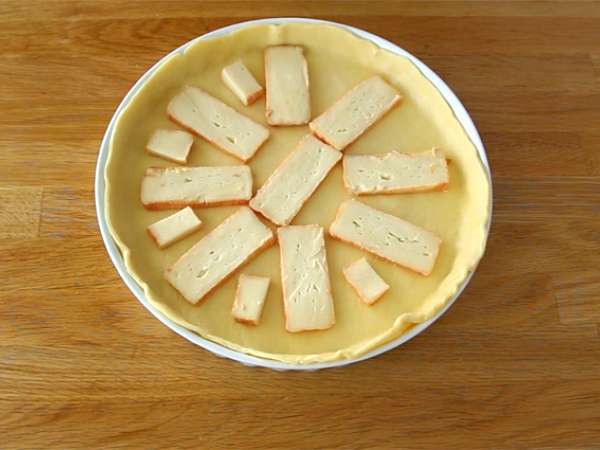 Kue tart Maroilles yang cepat dan mudah - Persiapan langkah 1