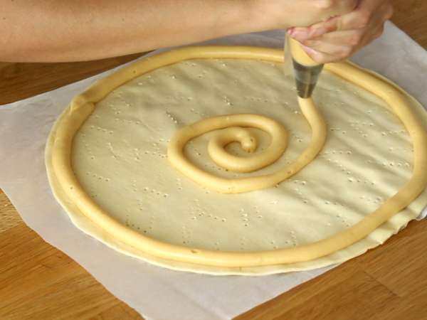 Resep Saint Honoré dijelaskan langkah demi langkah di video - Persiapan langkah 4