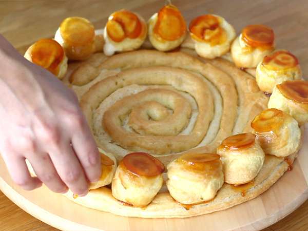 Resep Saint Honoré dijelaskan langkah demi langkah di video - Persiapan langkah 17