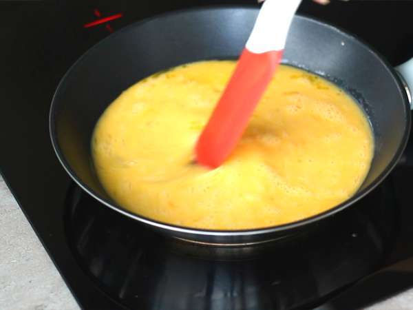 Telur orak-arik, resep yang sesungguhnya - Persiapan langkah 2