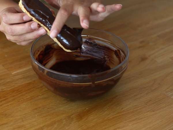 Kue sus cokelat (petunjuk langkah demi langkah) - Persiapan langkah 13