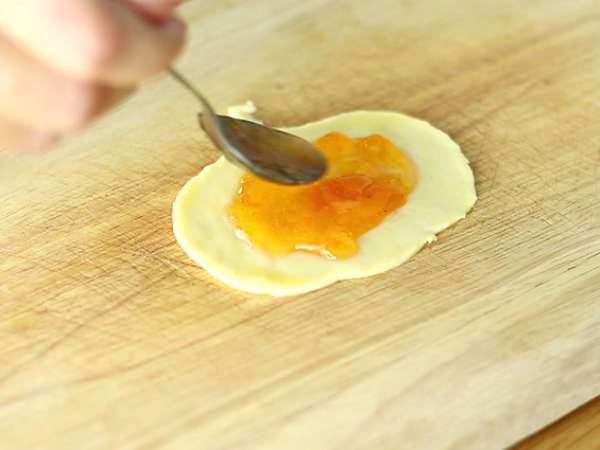 Kue puff Halloween - Persiapan langkah 3