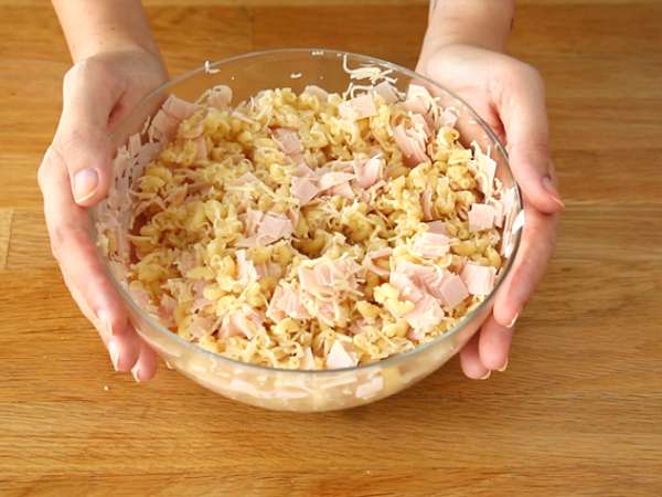 Kroket puff pastry dengan ham dan keju - Persiapan langkah 2