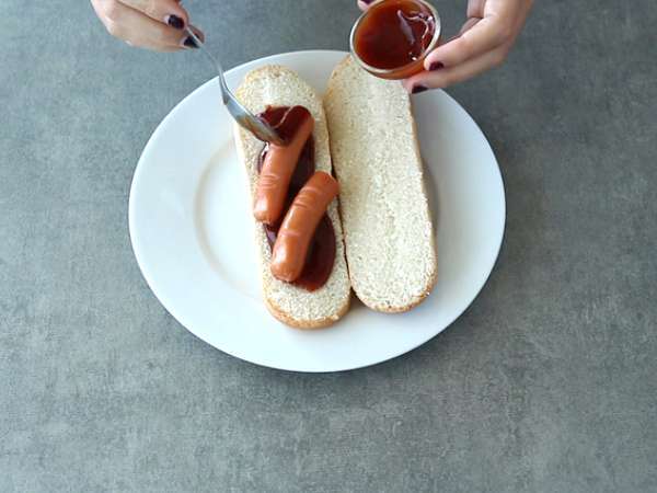 Hot dog Halloween berdarah - Persiapan langkah 4