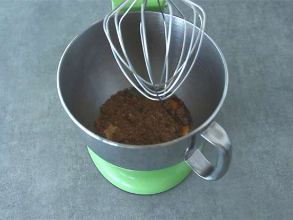 Fondant karamel cokelat dan mentega asin - Persiapan langkah 1