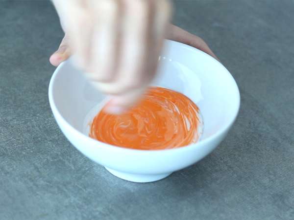 Topeng roti pendek karnaval - Persiapan langkah 4