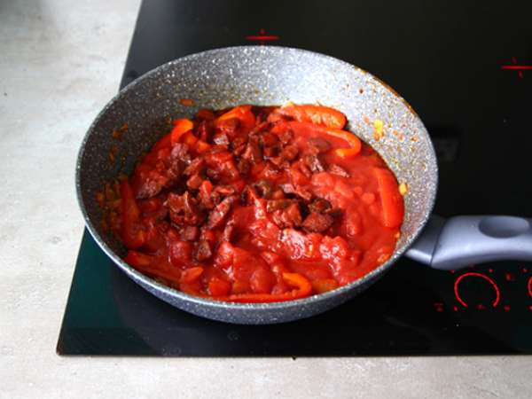 Pasta dengan chorizo - Persiapan langkah 3