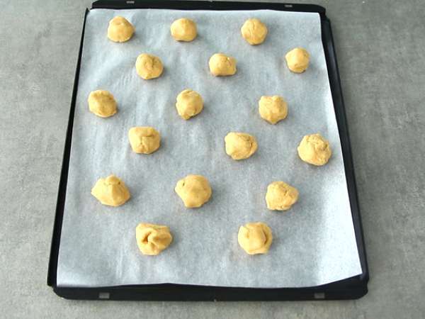 Kue dengan sisa cokelat Paskah - Persiapan langkah 2