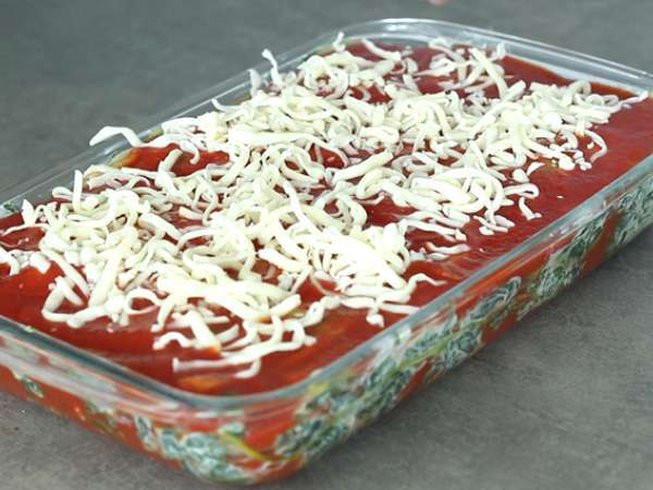 Lasagna cukini dan bayam - Persiapan langkah 6
