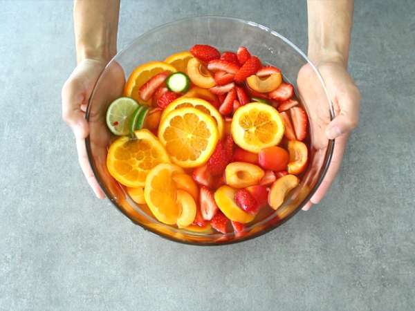 Sangria dengan anggur putih - Sangria Putih - Persiapan langkah 3