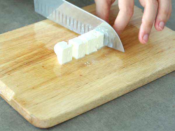 Salad kubus Rubik - Persiapan langkah 1