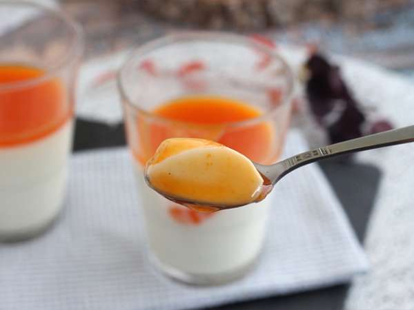 Panna cotta vanila dengan coulis aprikot - Persiapan langkah 6