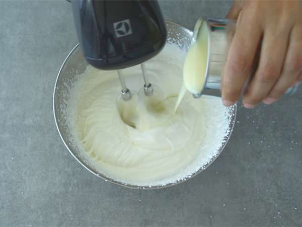 Mousse biskuit Oreo - Persiapan langkah 1