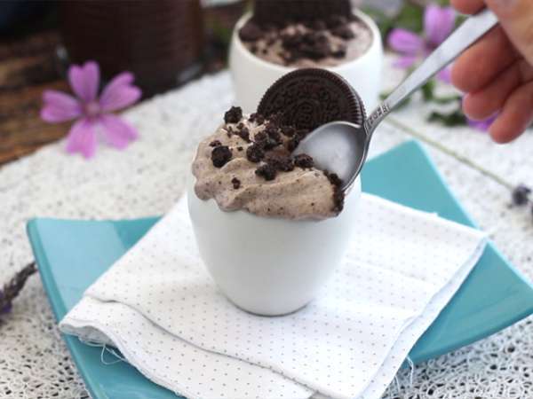 Mousse biskuit Oreo - Persiapan langkah 4