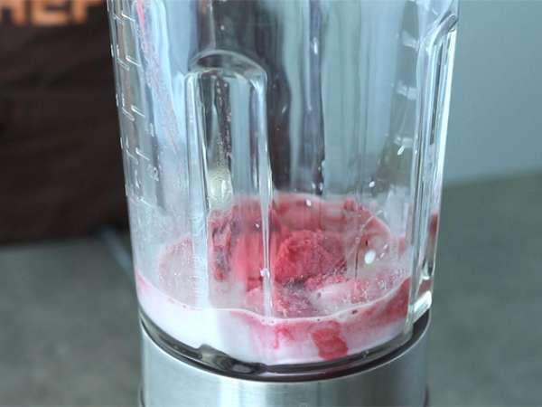 Milkshake raspberry dan mint vegan - Persiapan langkah 1