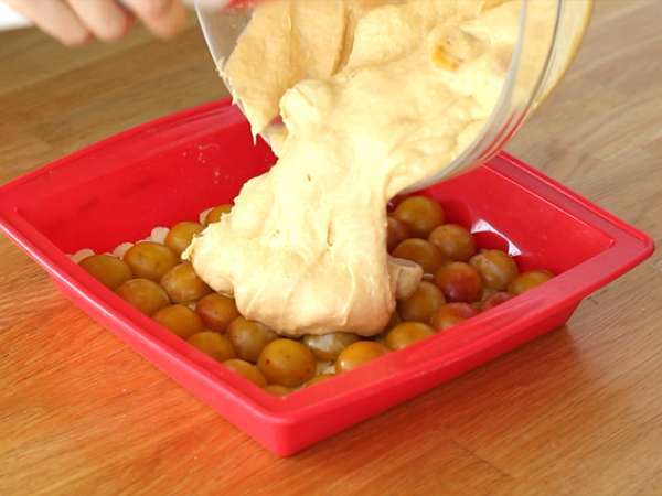 Kue terbalik Mirabelle dan almond - Persiapan langkah 5