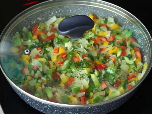 Mudah Chakchouka - Persiapan langkah 3