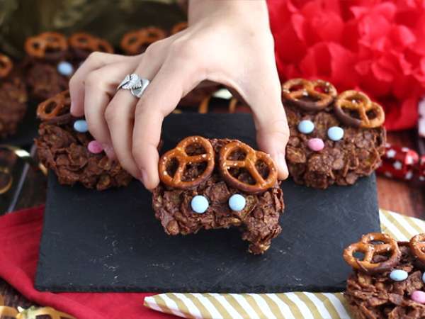 Kue pasir merah muda rusa Natal - Persiapan langkah 6