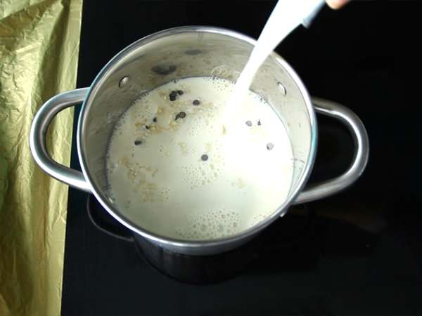 Kit puding beras cokelat hitam dan putih - Persiapan langkah 4