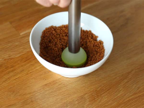 Lolipop cokelat panas: cokelat putih + spekulan - Persiapan langkah 1