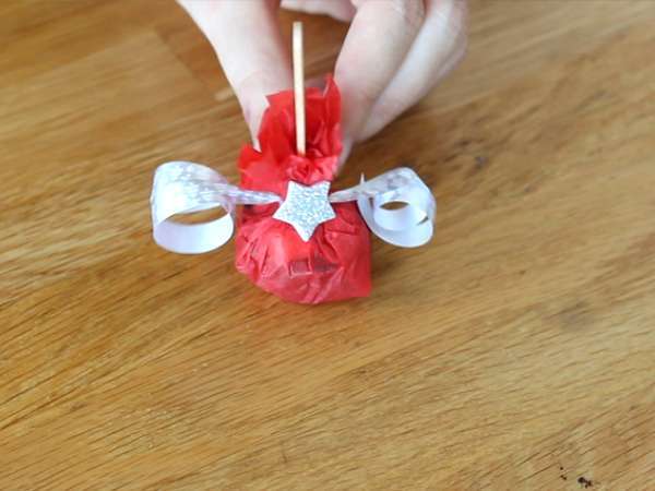 Lolipop cokelat panas: cokelat hitam + marshmallow - Persiapan langkah 3